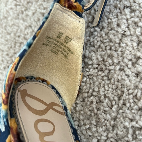 Sam Edelman Women's Velvet Floral Heels - Picture 5 of 7